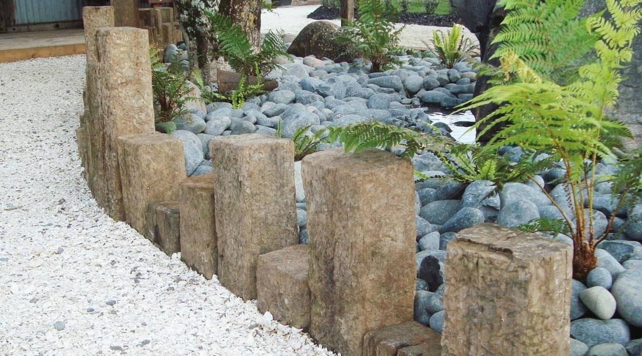 Как сделать бордюры для дорожек своими руками